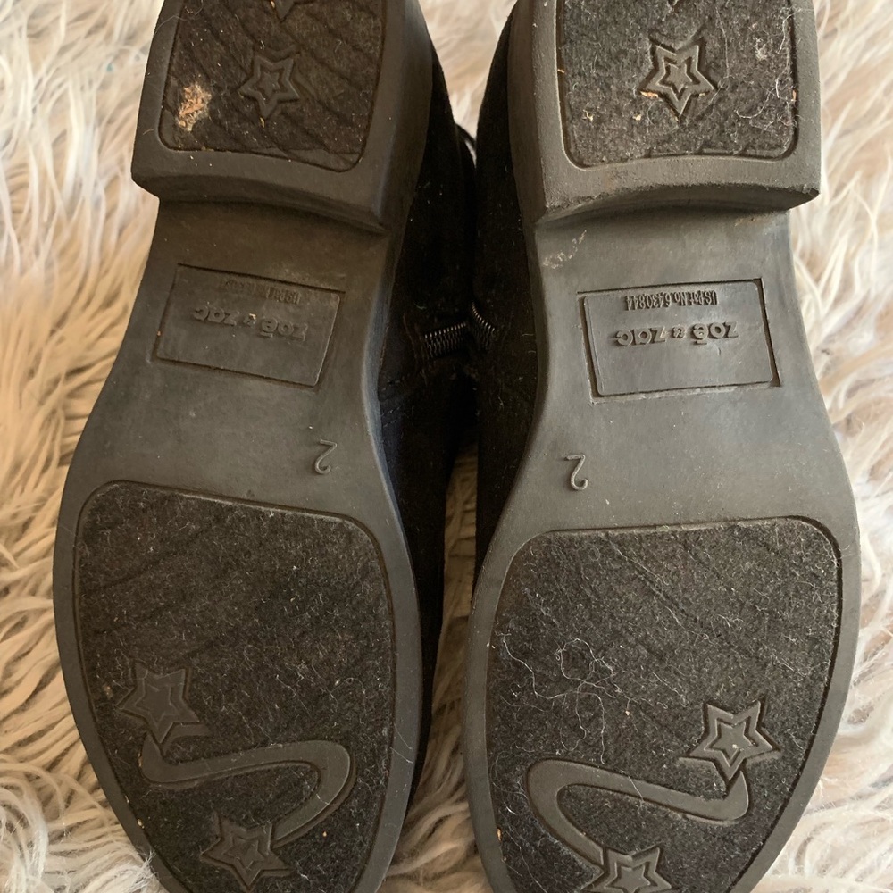 Girls boots